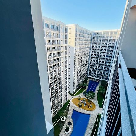 Shore 2 Residences Tower 2 Pasay Ngoại thất bức ảnh